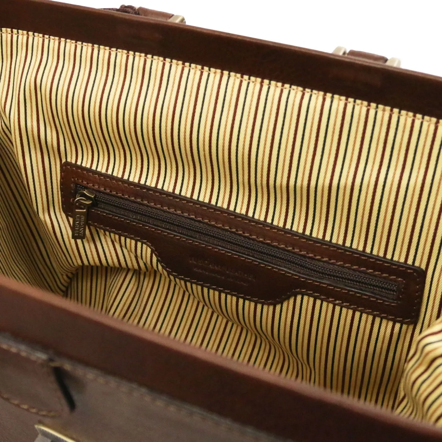 Doctor Leather bag