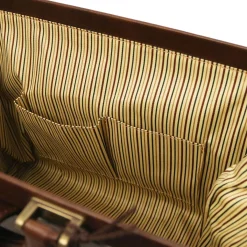 Doctor Leather bag