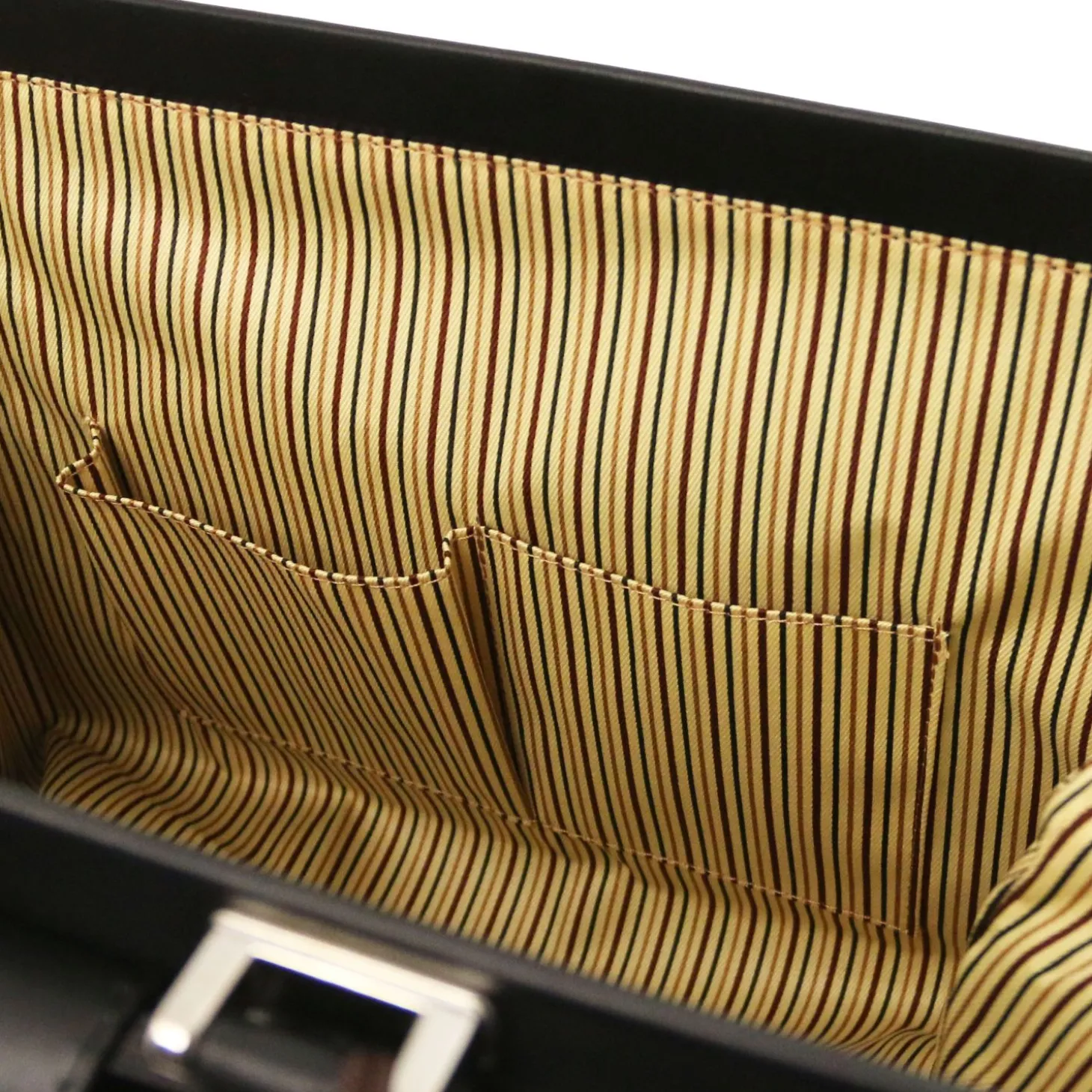 Doctor Leather bag