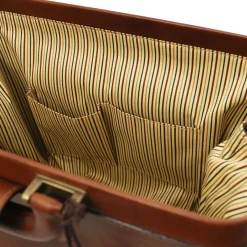 Doctor Leather bag