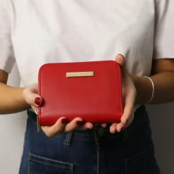 Exclusive zip Around Leather Wallet